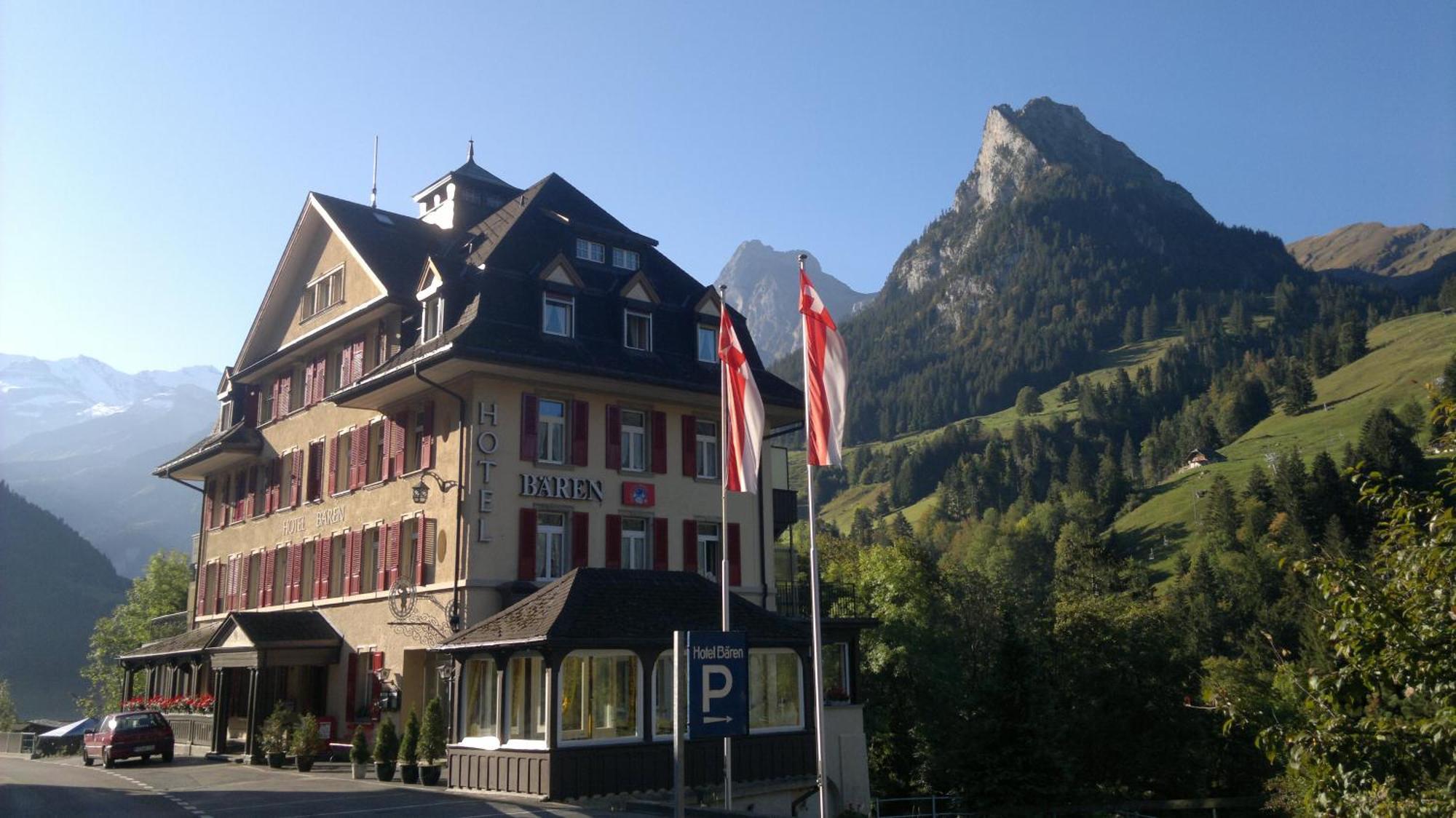 Historisches Hotel Baeren Kiental Exterior foto